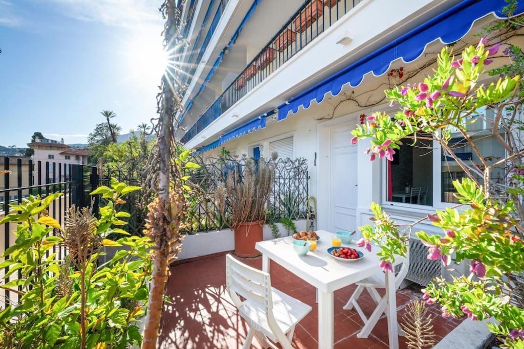 L'Oiseau Bleu - Terrasse - Parking Collectif - Climatisation Διαμέρισμα Μεντόν Εξωτερικό φωτογραφία